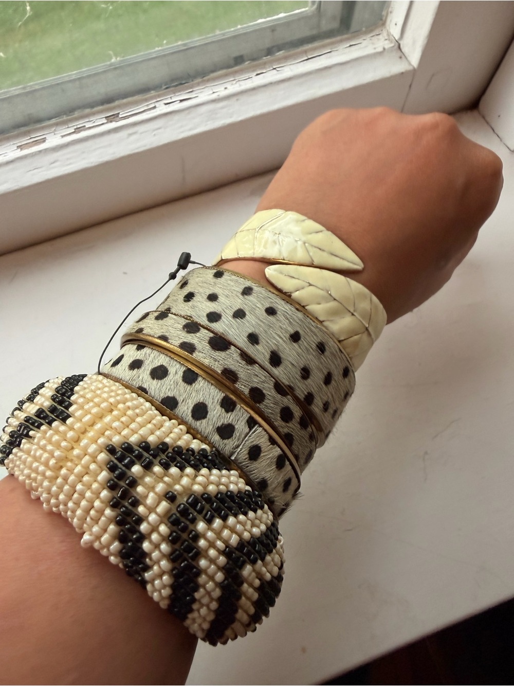 Topshop Ivory and Black Mixed-Material Stack Bracelets